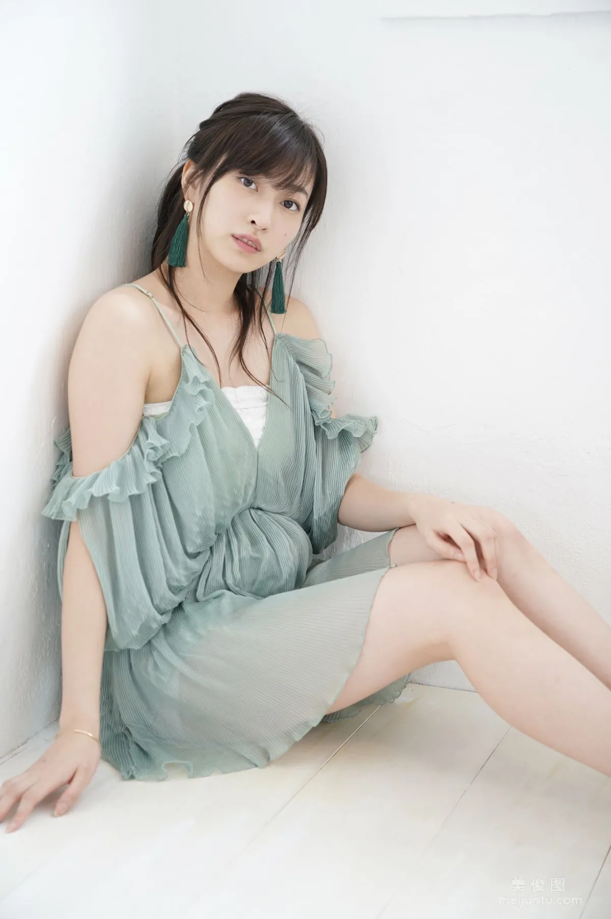 [Hello! Project Digital Books] No.198 植村あかり Akari Uemura 38