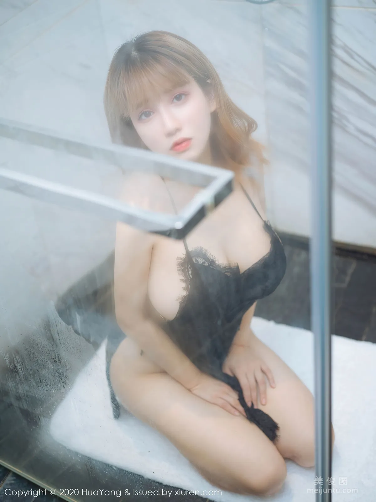 [花漾HuaYang] Vol.311 周大萌 - 黑色的蕾丝睡衣在浴室中淋漓湿身16