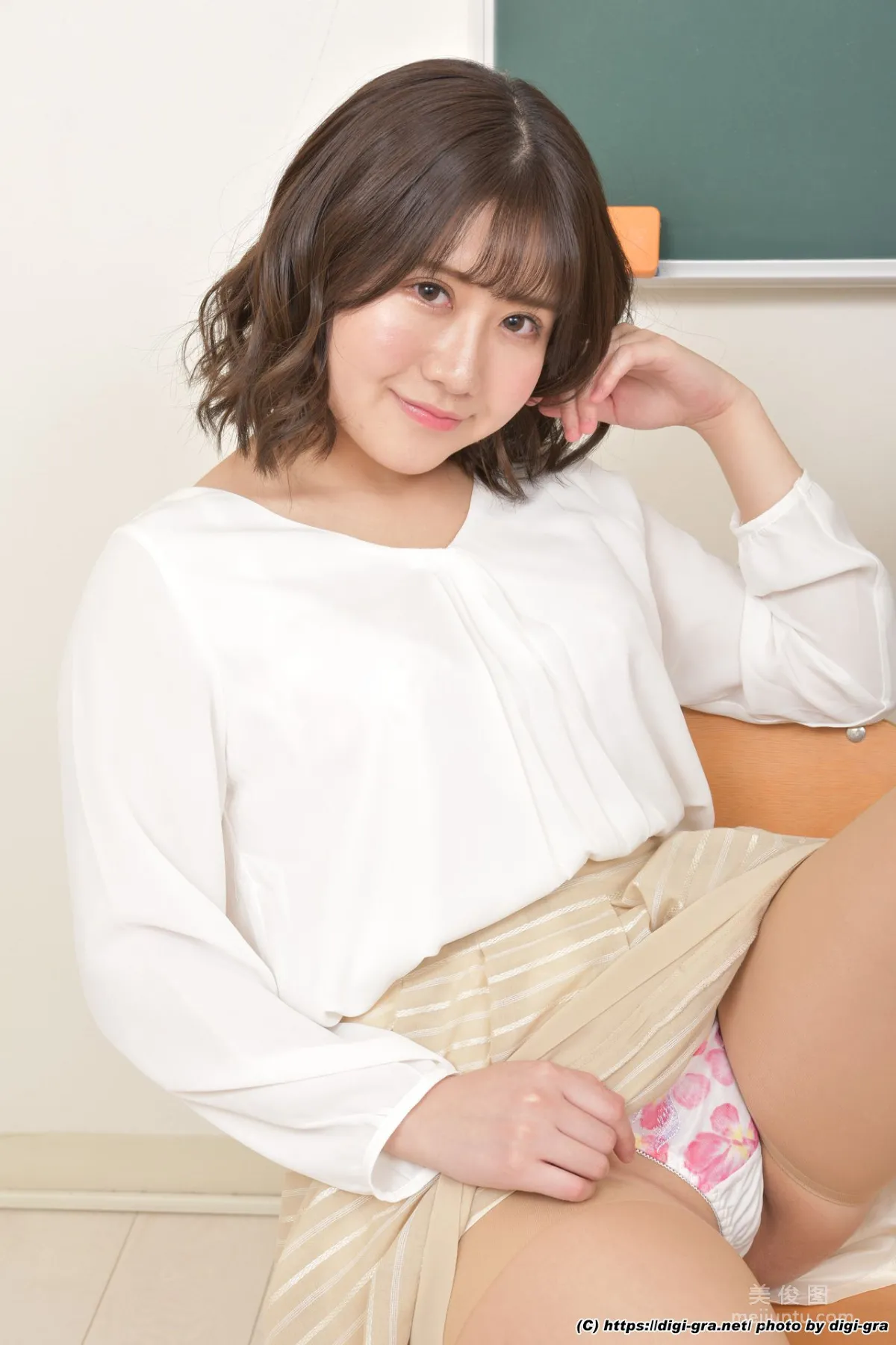 [Digi-Gra] 小鳥遊ももえ Momoe Takanashi Photoset 0230