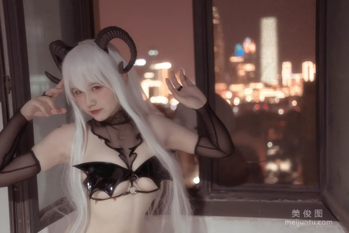 [Cosplay] 七月喵子 - 妈妈子 魅魔 写真套图22