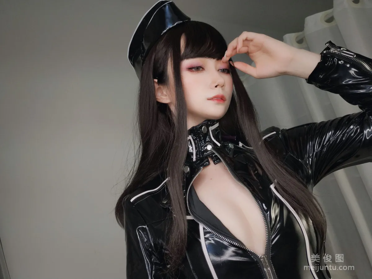 [Cosplay] Coser小姐姐白银 - 通讯官 写真套图14