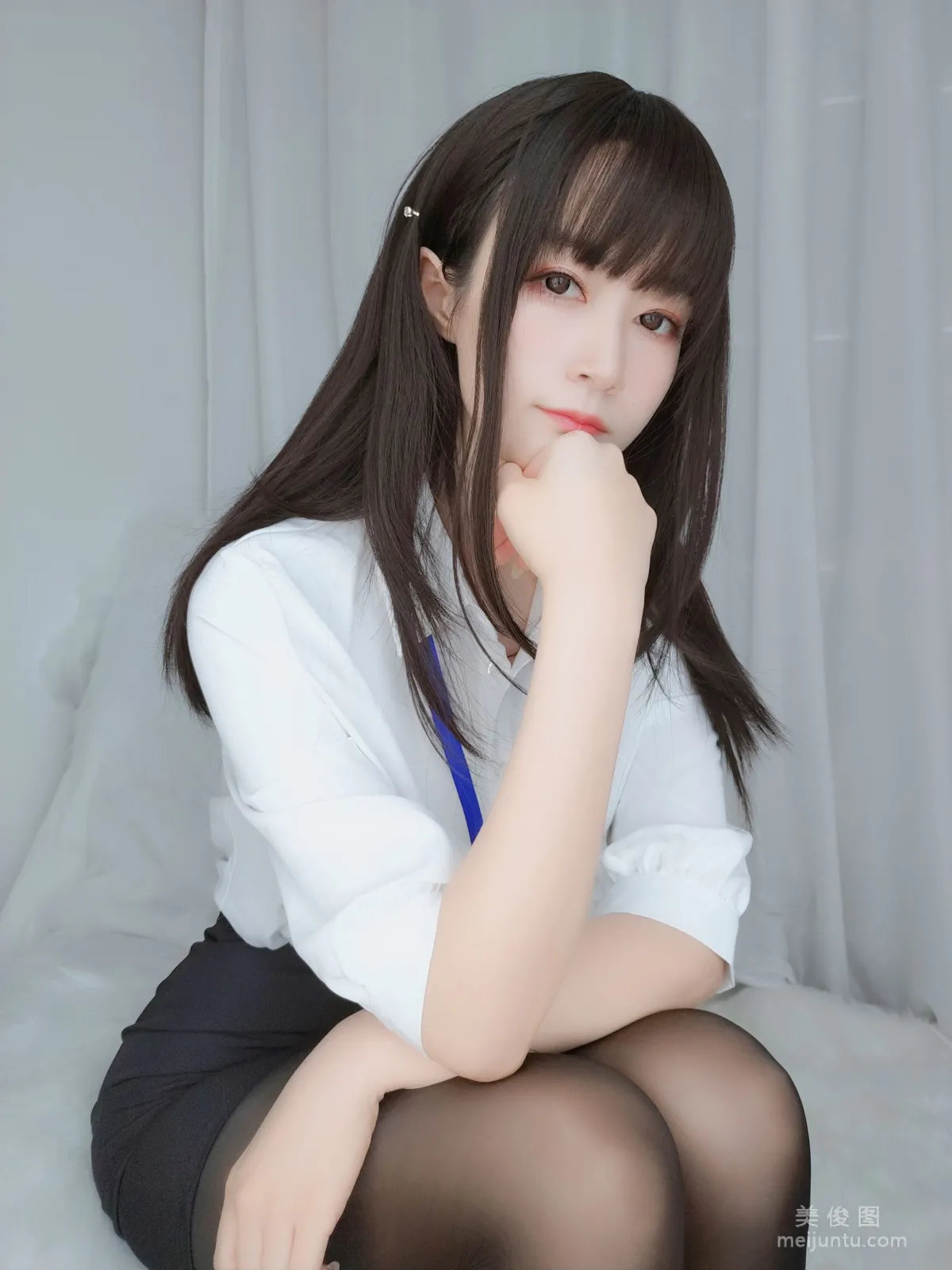 [Cosplay] Coser小姐姐白银 - 制服  写真套图15