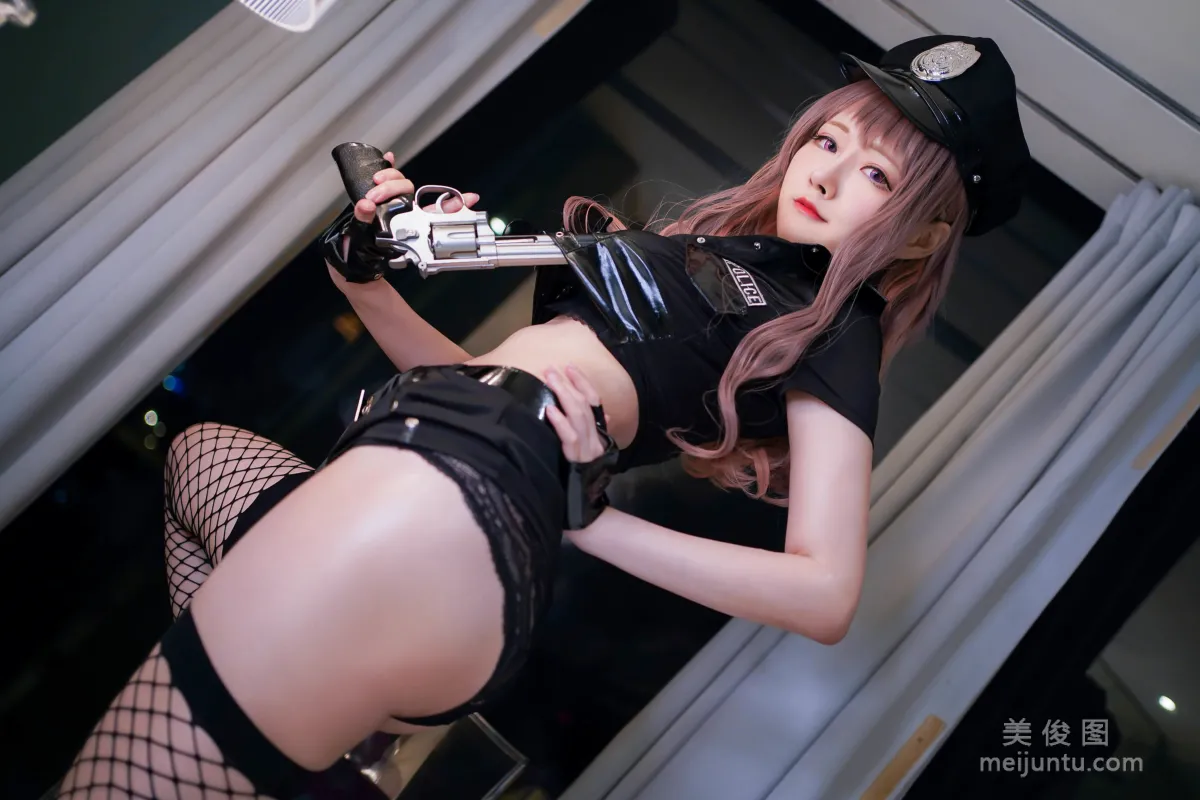 [Cosplay] Arty亞緹 - 女警网袜 写真套图12