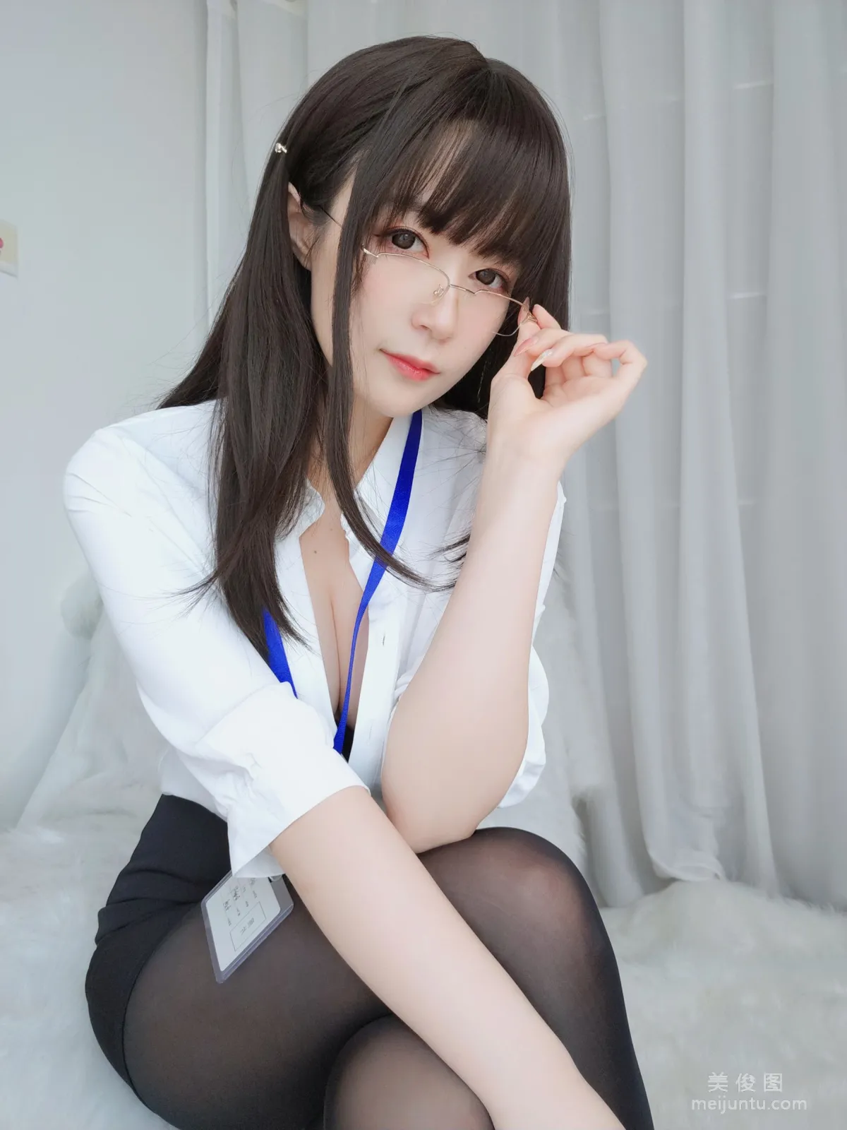 [Cosplay] Coser小姐姐白银 - 制服  写真套图30