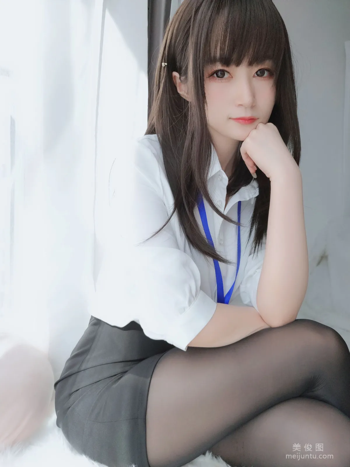 [Cosplay] Coser小姐姐白银 - 制服  写真套图11