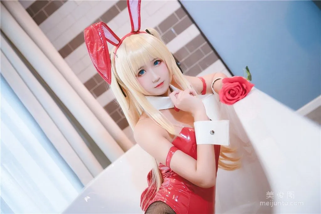 [Cosplay] 微博妹子三度_69 - 黑丝兔女郎15