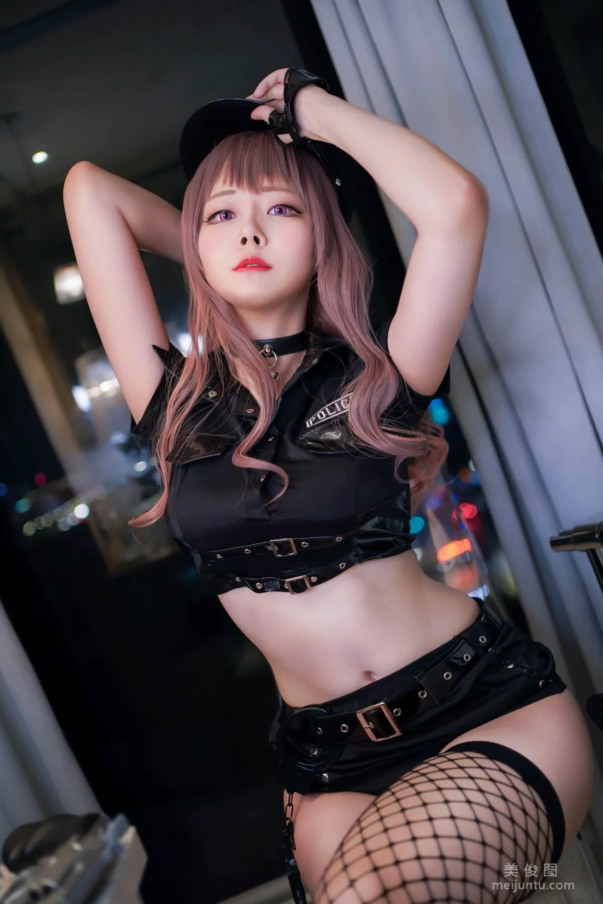 [Cosplay] Arty亞緹 - 女警网袜 写真套图3