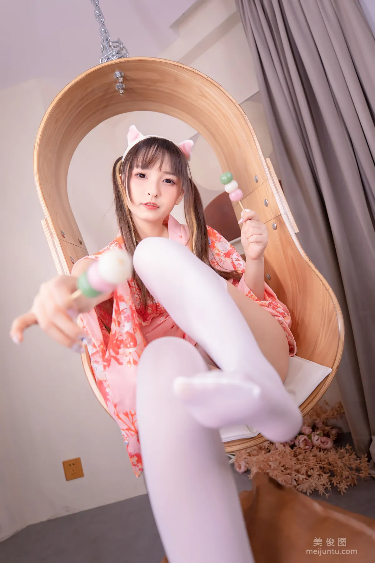 [Cosplay] 神楽坂真冬 - ガールズパフェ - 雪糕少女80