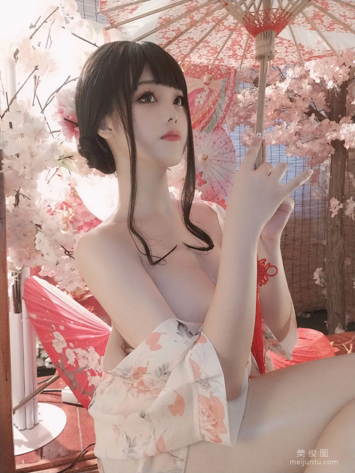 [Cosplay] 萌系小姐姐蜜汁猫裘 - 浴娘25