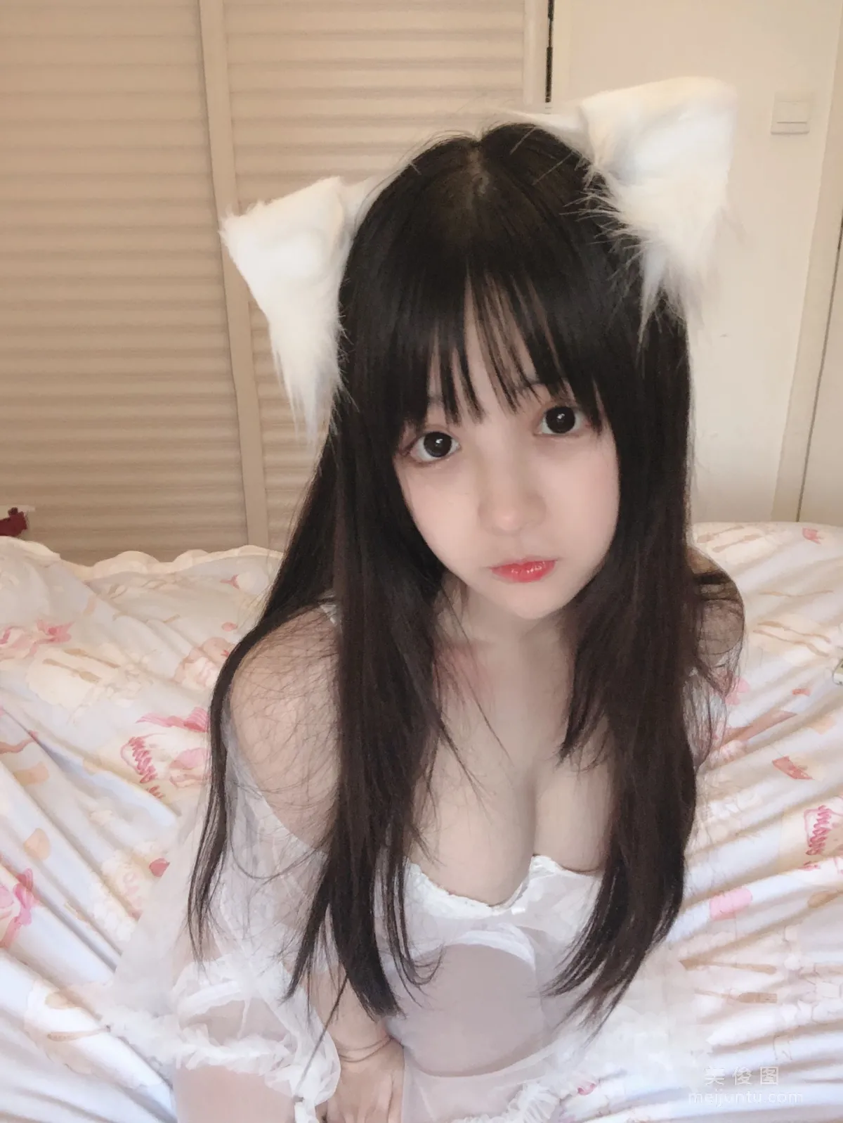 [Cosplay] 桜井宁宁 - 小白猫 蕾丝内衣 写真套图8