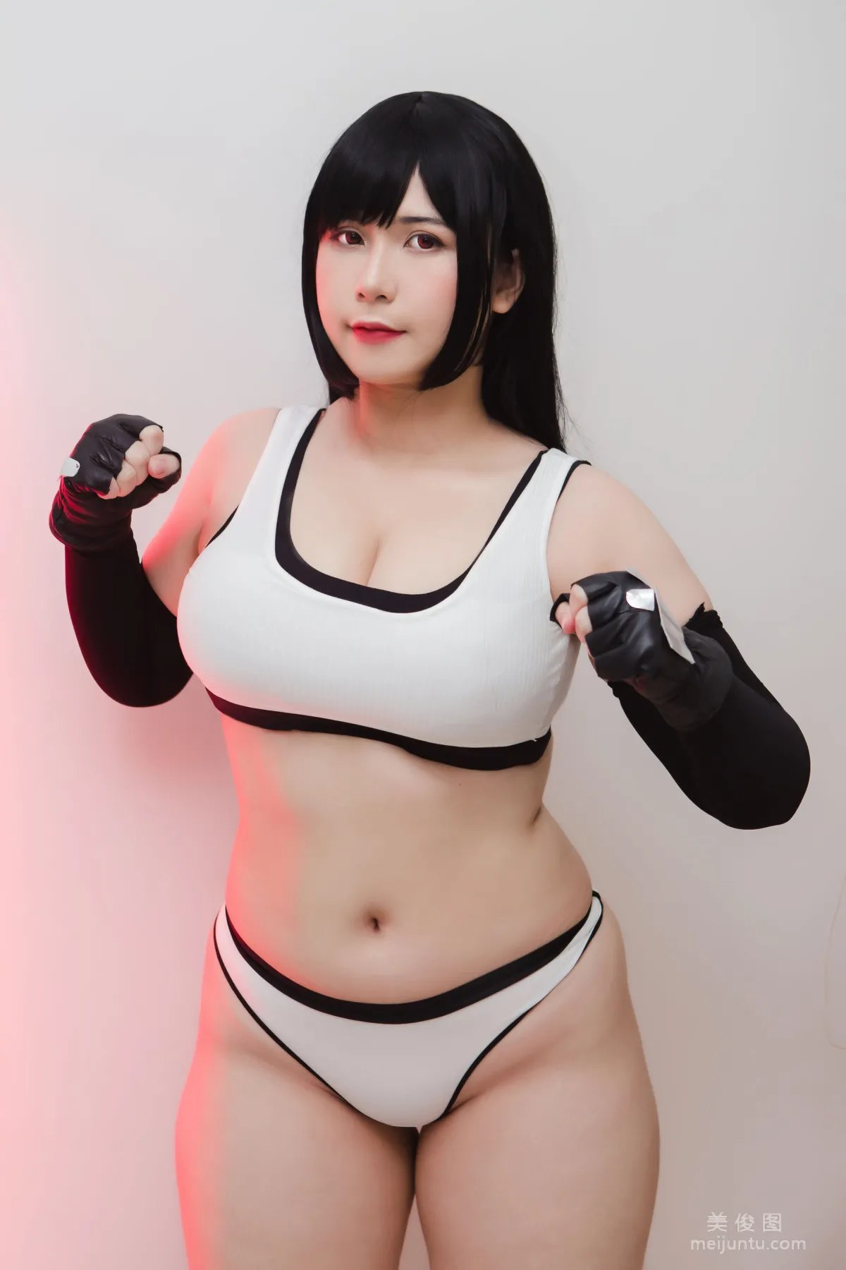 [网红COSER写真] Uy Uy - Tifa Lockhart5