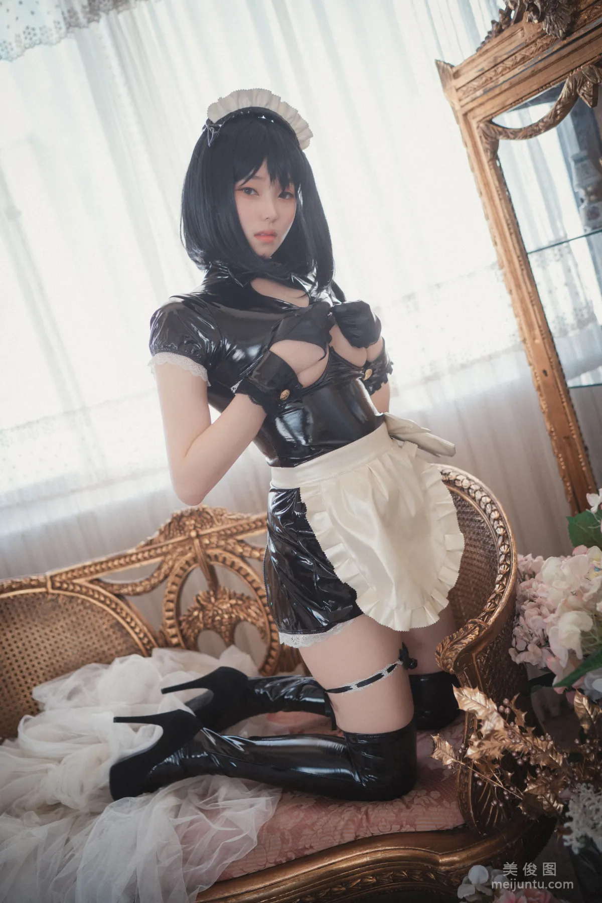 [DJAWA]  BamBi - Femme de Chambre en Latex 写真套图48