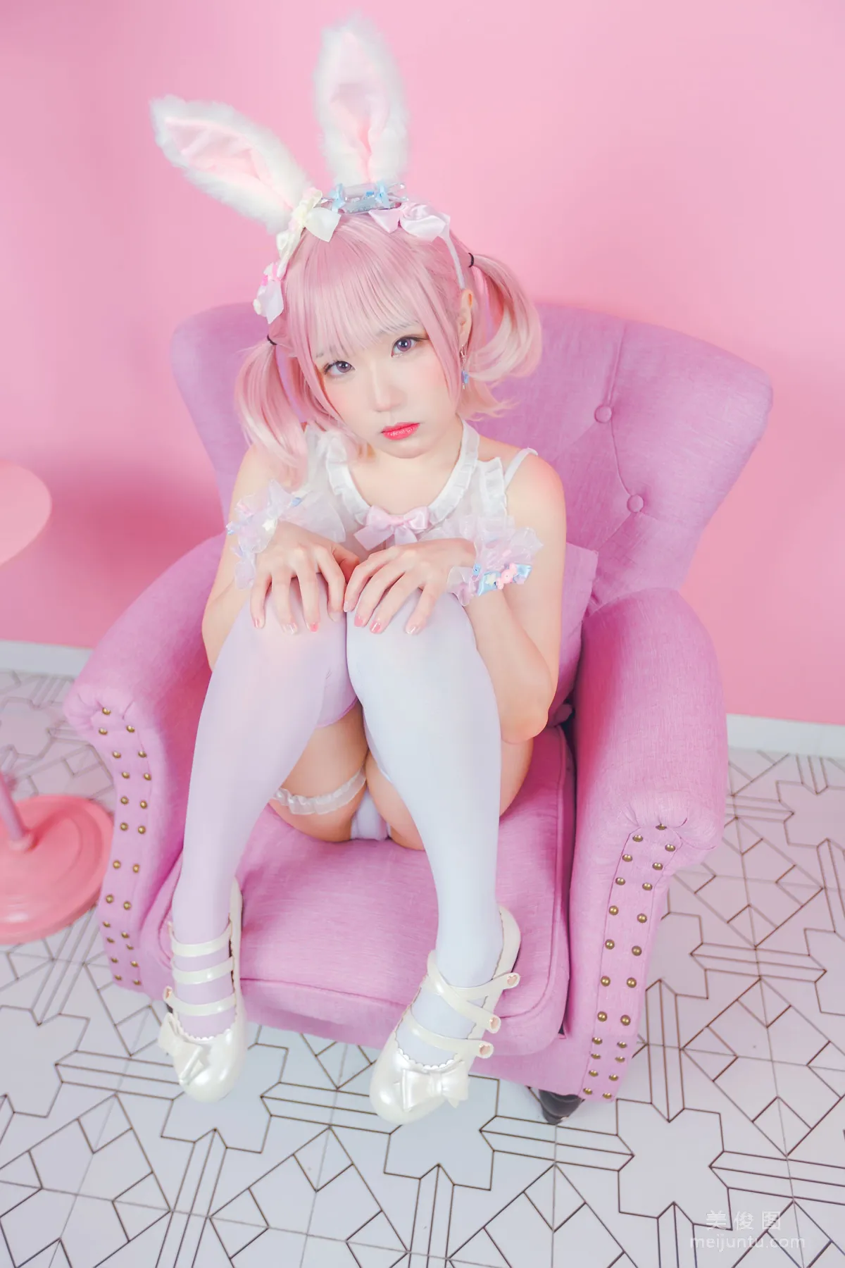 [网红COSER写真] Mime弥美 - 白粉色兔女郎4