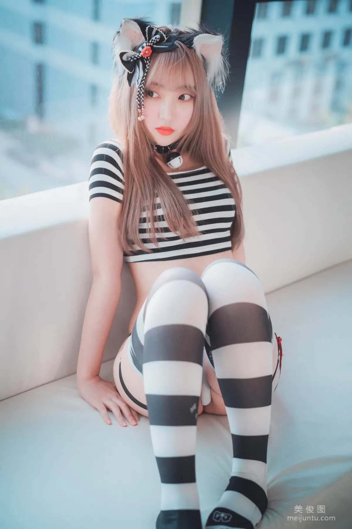 [DJAWA]  Hanari - Catgirl in Stripes 写真套图17