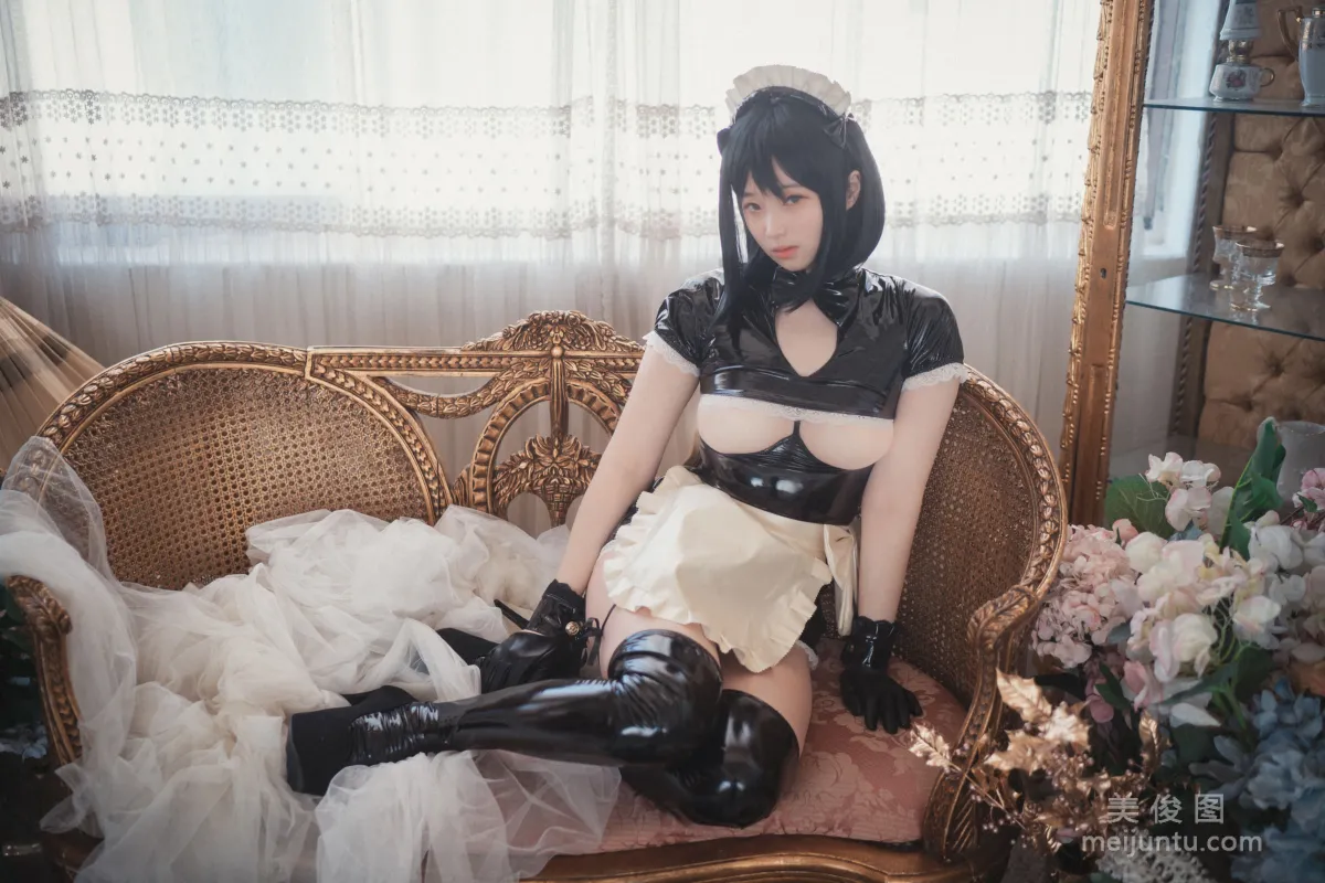 [DJAWA]  BamBi - Femme de Chambre en Latex 写真套图49