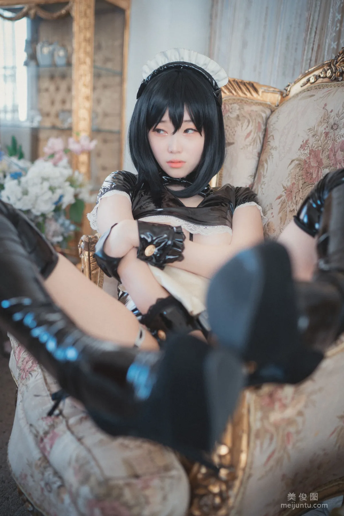 [DJAWA]  BamBi - Femme de Chambre en Latex 写真套图13