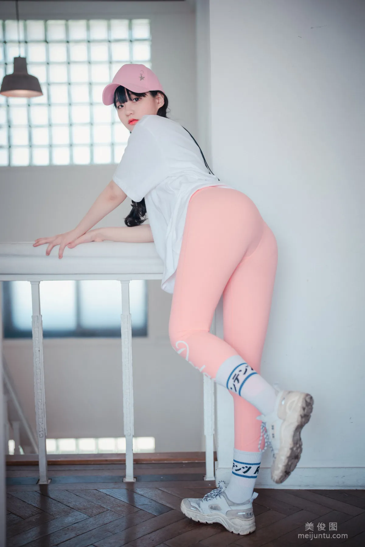 [DJAWA]  Jenny - Loose and Tight Pink 写真套图19