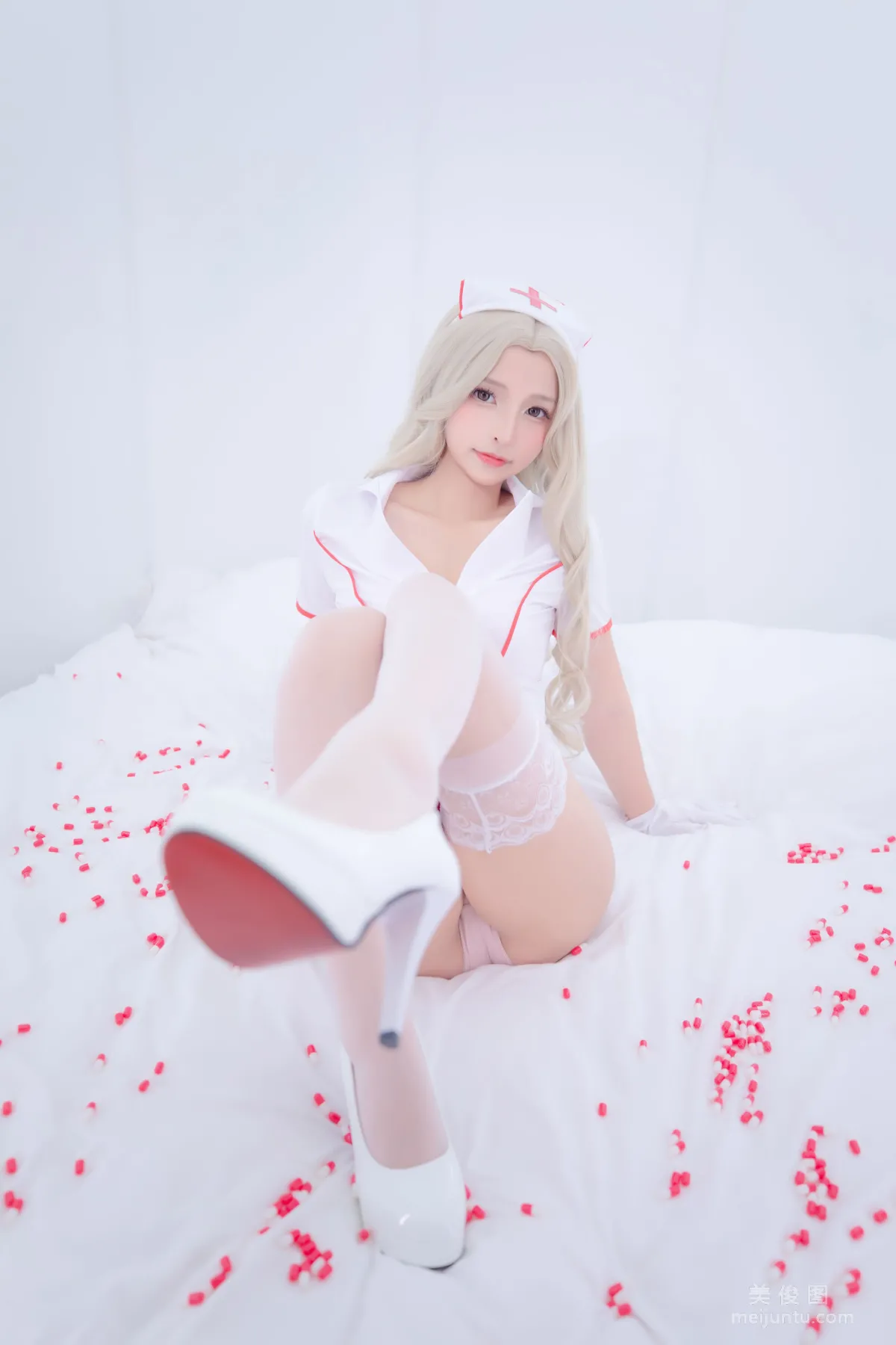 [网红COSER] 萝莉神楽板真冬 之 心身バランス  写真套图87