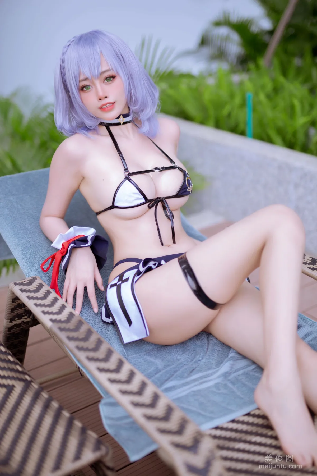 [网红COSER] 日本性感萝莉Byoru - Noel  写真套图5