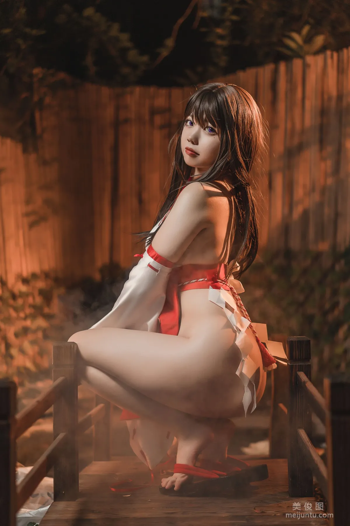 [网红COSER] 啊日日_Ganlory - 绳与巫女14