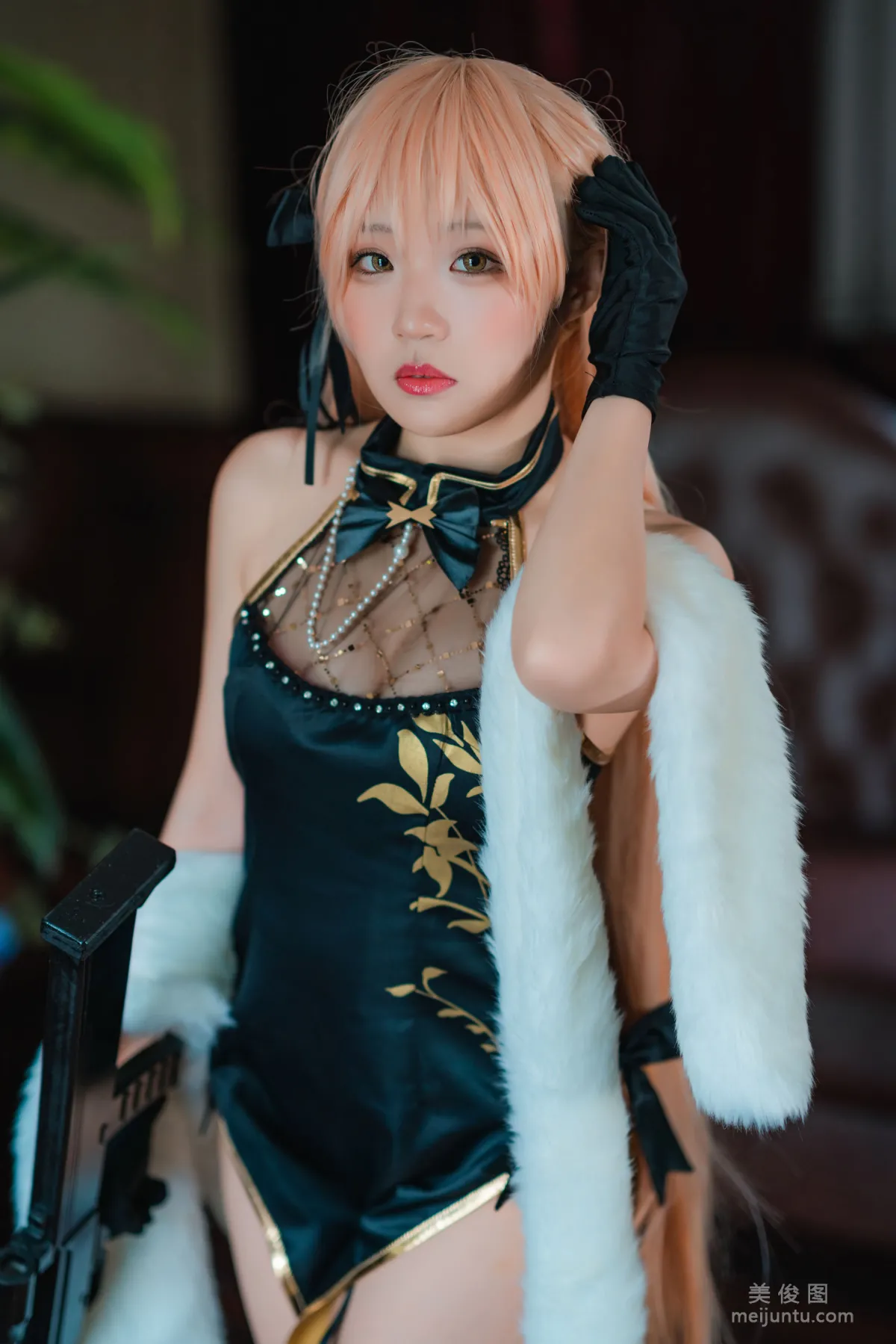 [网红COSER] Mime弥美 - 少女前线 OTS-14 紫雨心  写真套图8