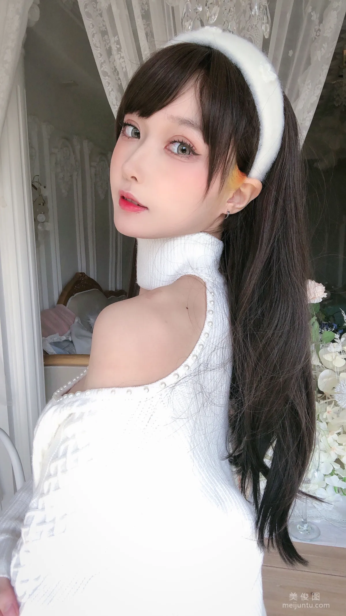 [网红COSER] 动漫博主阿包也是兔娘 - 纯欲女友12