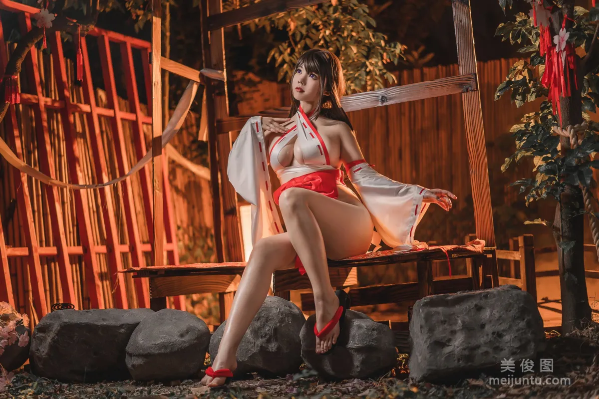 [网红COSER] 啊日日_Ganlory - 绳与巫女15