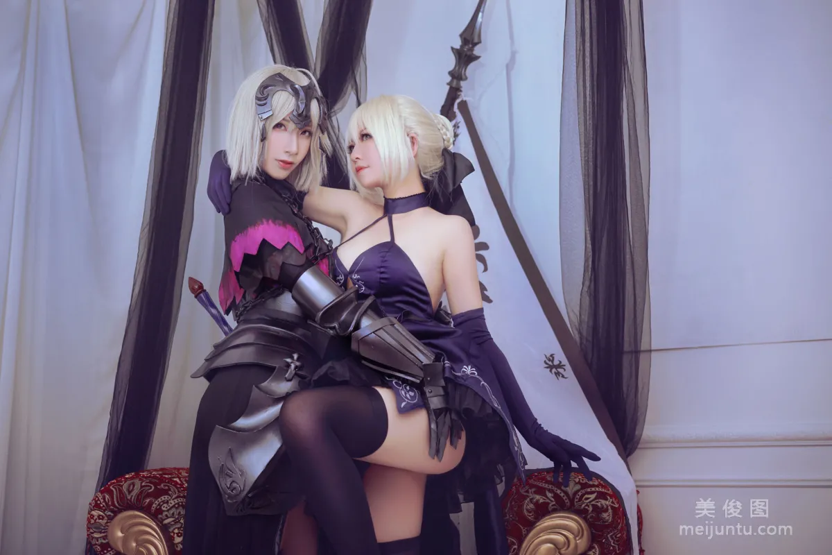 [网红COSER] 半半子&索索sophia - 黑贞18