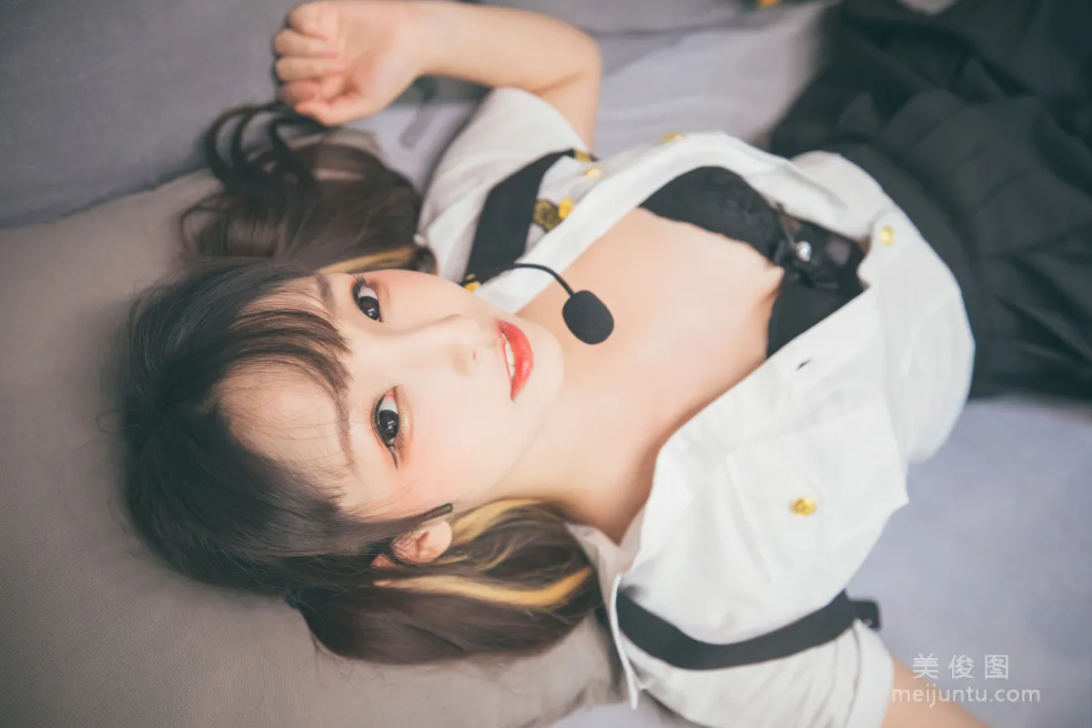 [网红COSER] 神楽板真冬 之 お帰りなさい、指揮官71