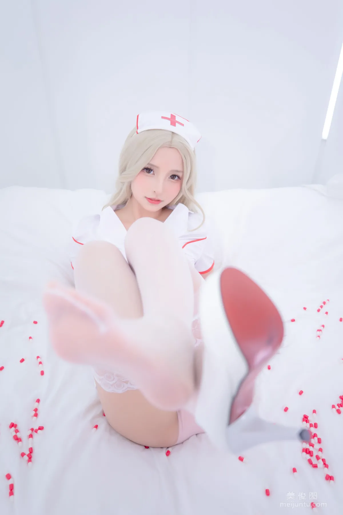 [网红COSER] 萝莉神楽板真冬 之 心身バランス  写真套图108