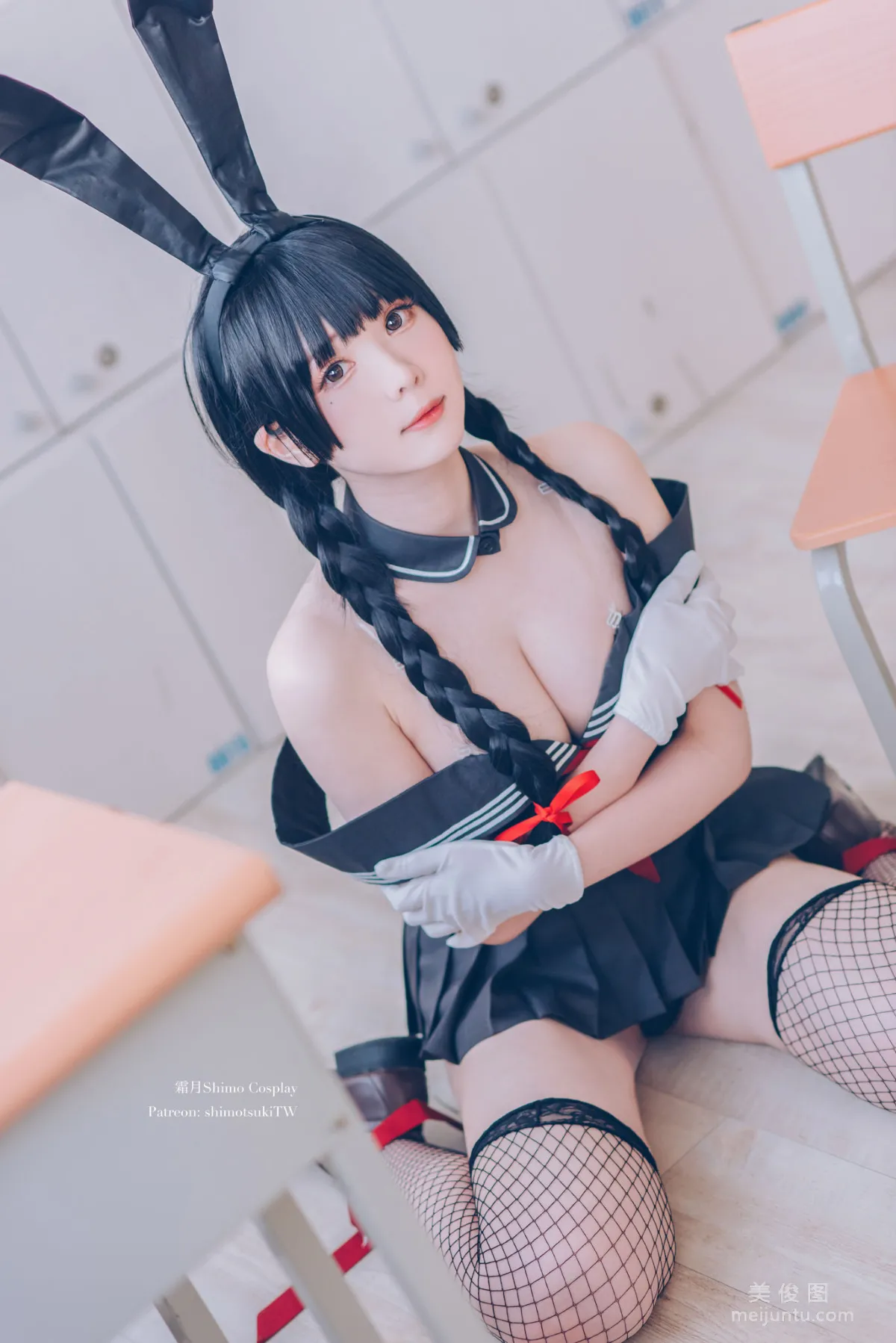 [网红COSER] 微博妹纸霜月shimo - 卯月桃子 水手服兔女郎16