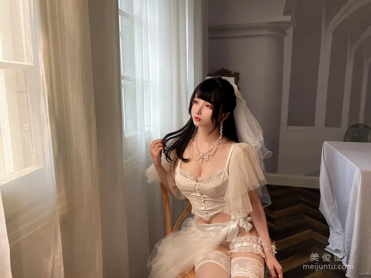 [网红COSER写真] rioko凉凉子 - 透明婚纱33