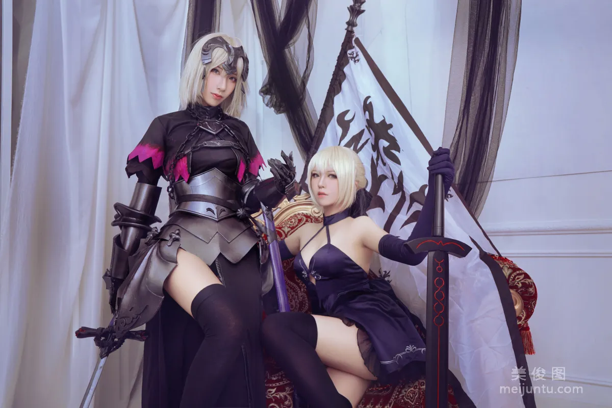 [网红COSER] 半半子&索索sophia - 黑贞13