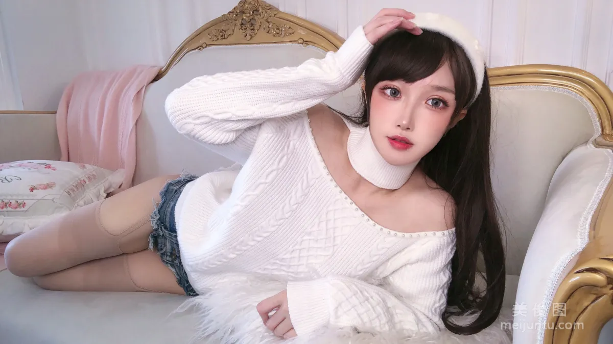 [网红COSER] 动漫博主阿包也是兔娘 - 纯欲女友33