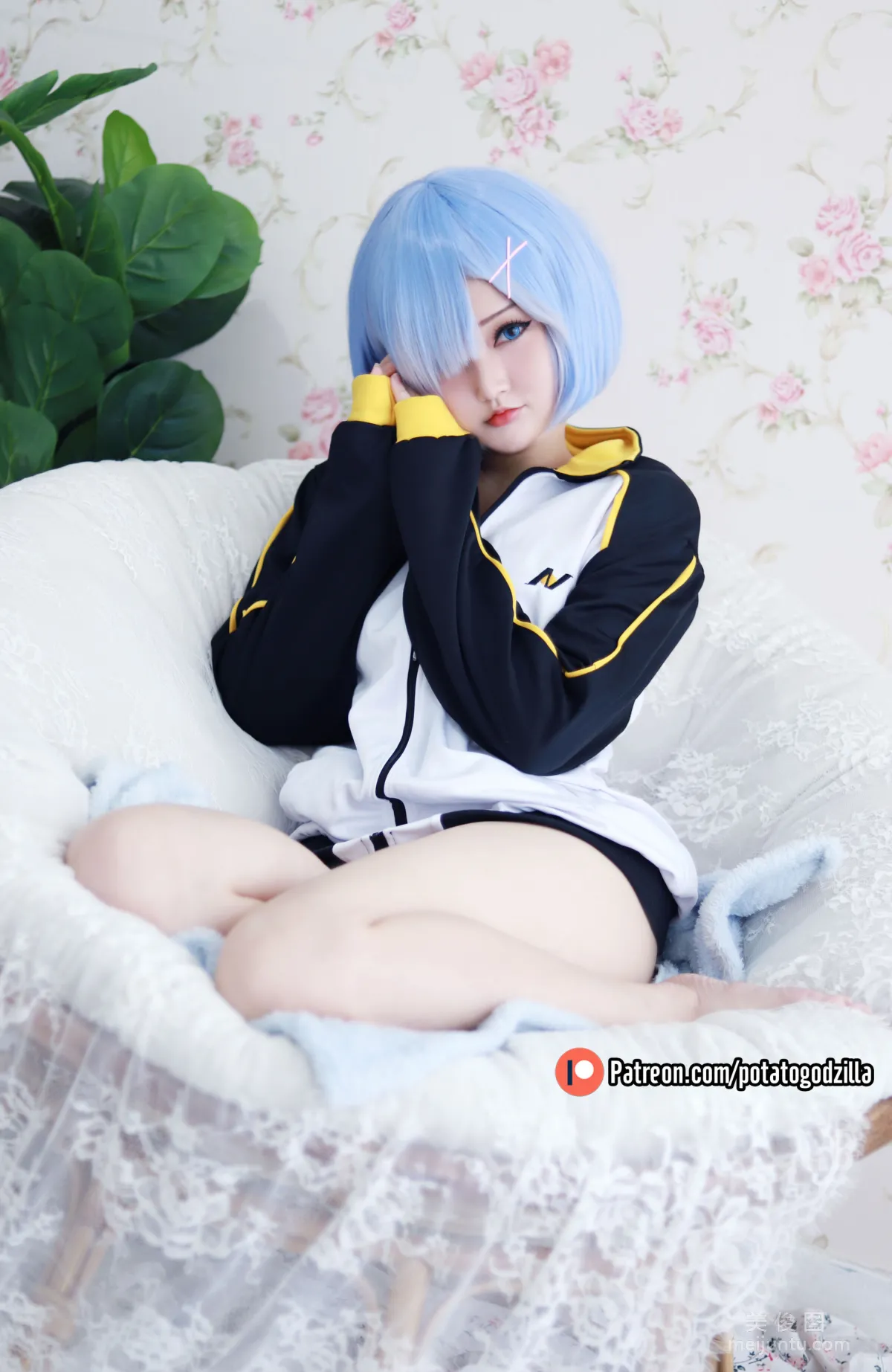 [网红COSER写真] 小姐姐Potato Godzilla - Rem In Subaru Jacket20