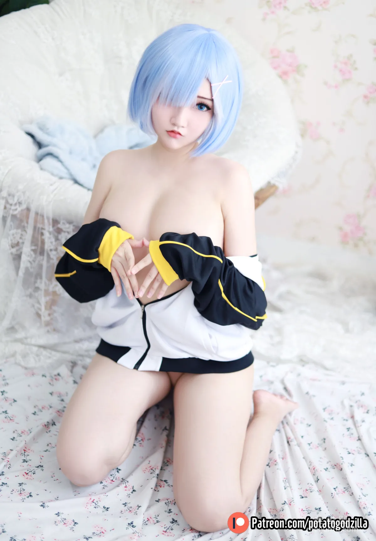 [网红COSER写真] 小姐姐Potato Godzilla - Rem In Subaru Jacket28