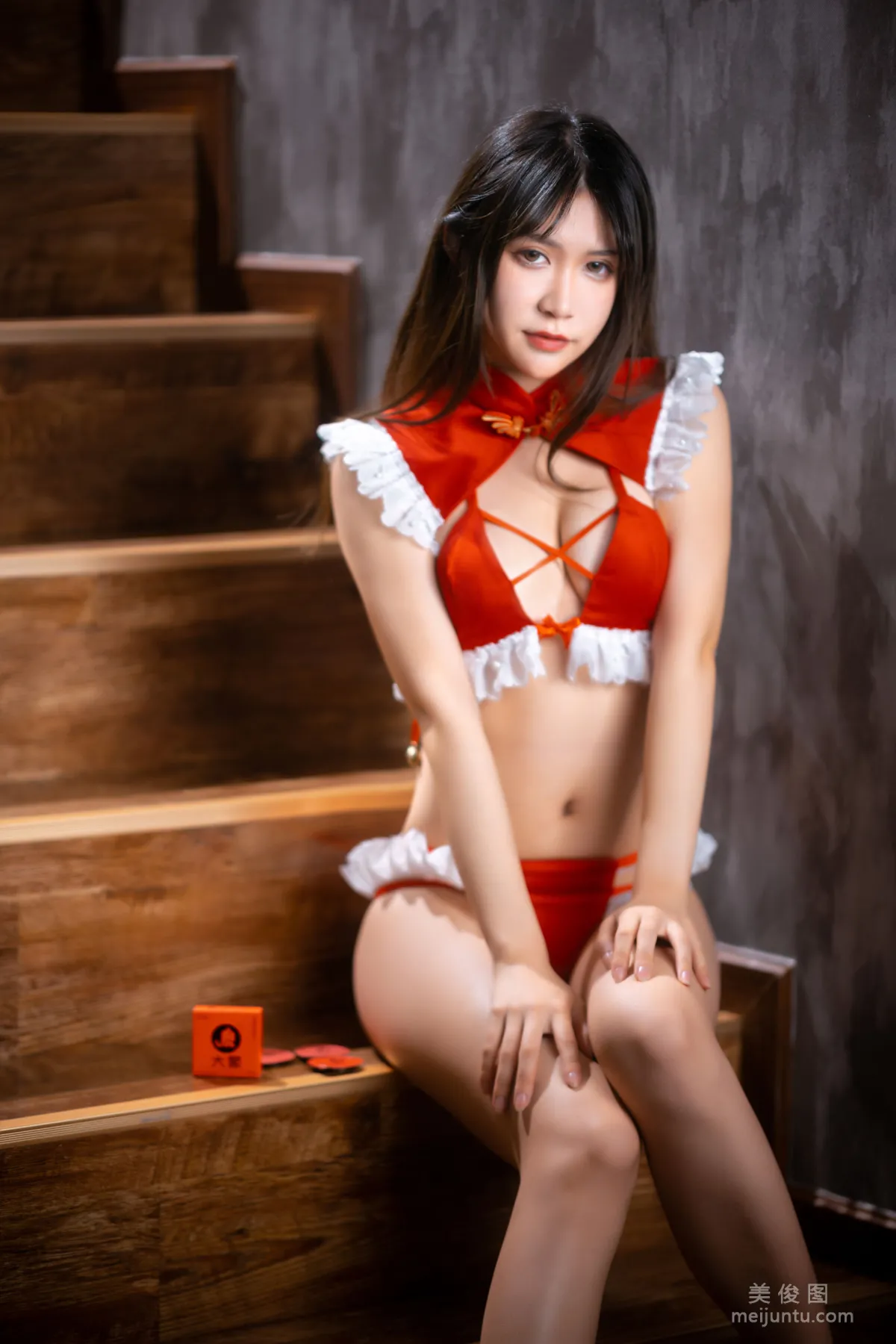 [网红COSER] 动漫博主阮邑_Fairy - 大象 红色 套图5