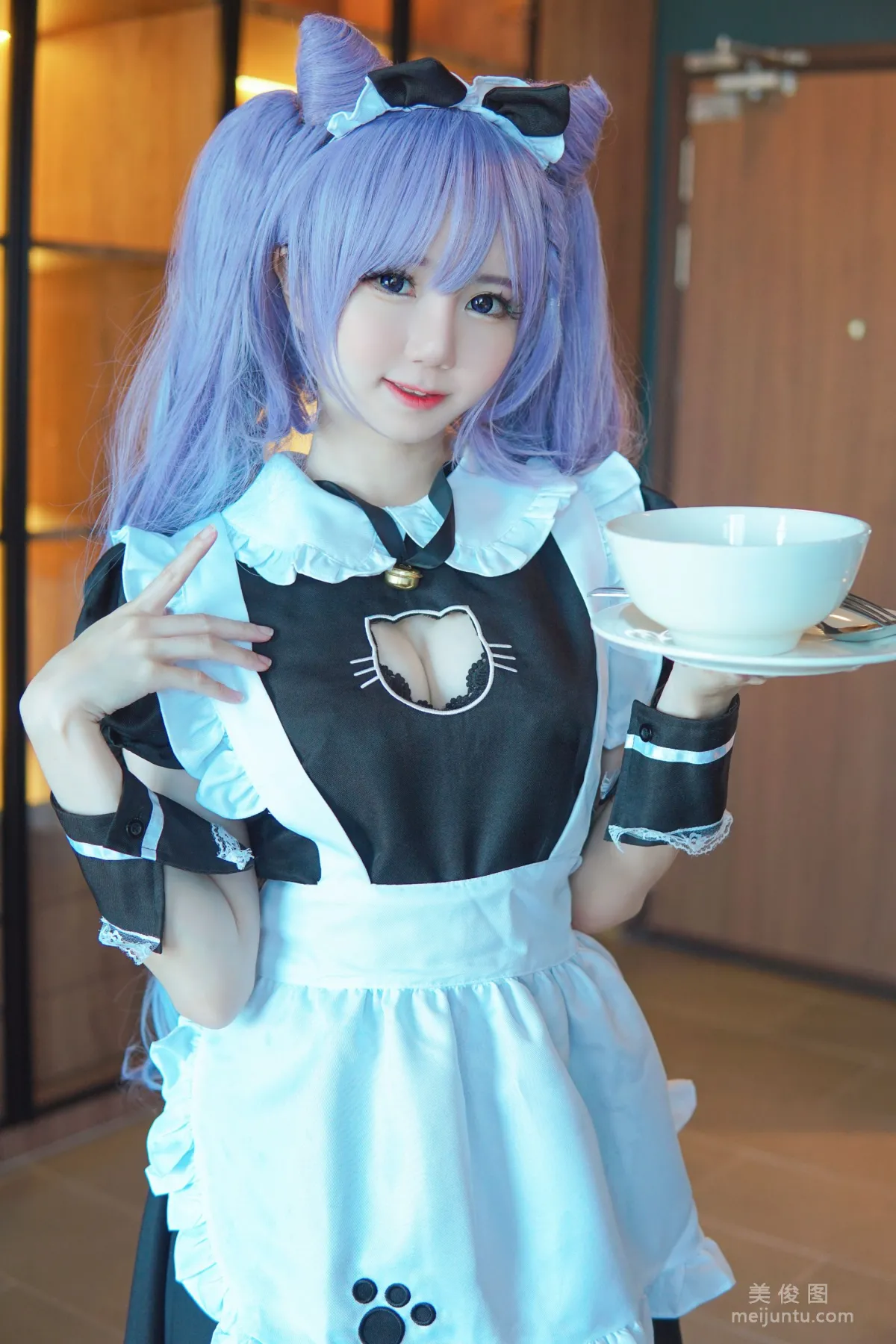 [网红COSER写真] Sally Dorasnow - Keqing Maid 套图25