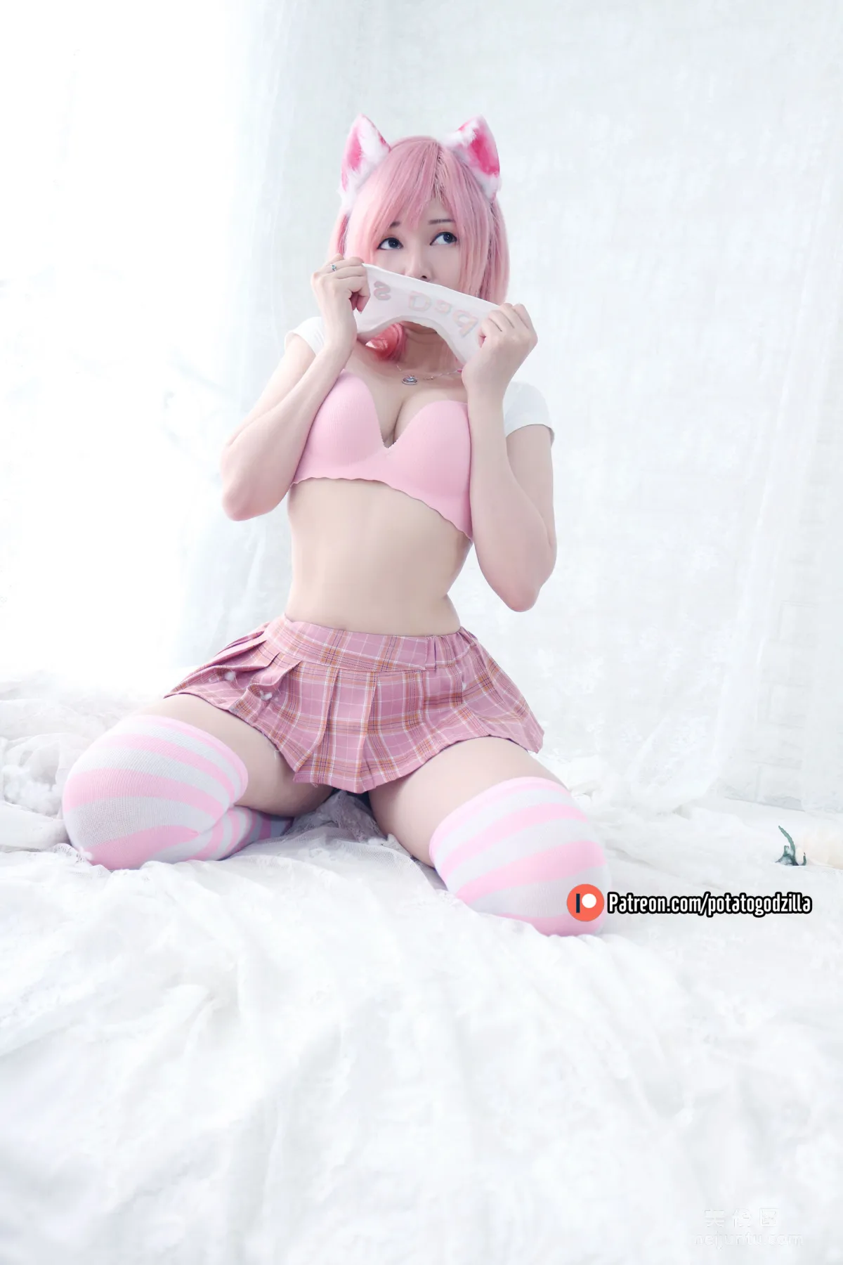 Coser小姐姐Potato Godzilla - Pink Casual 套图24