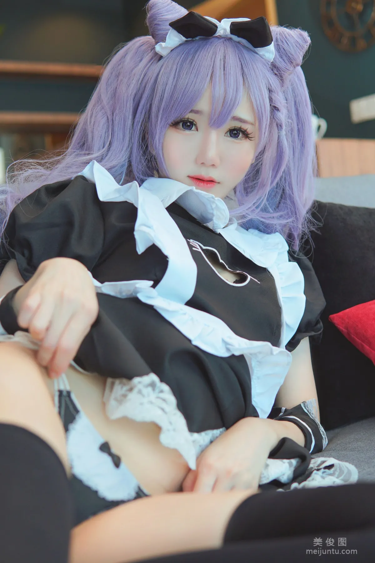 [网红COSER写真] Sally Dorasnow - Keqing Maid 套图50