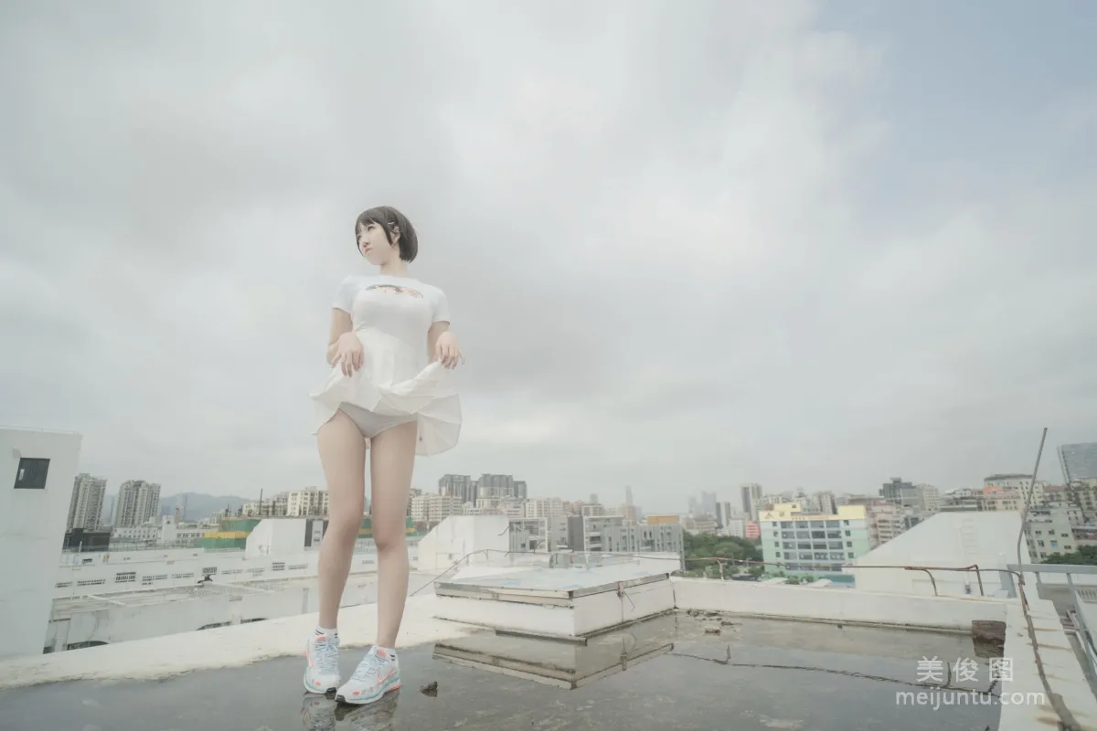 鬼马少女阿薰kaOri - 天台 套图61