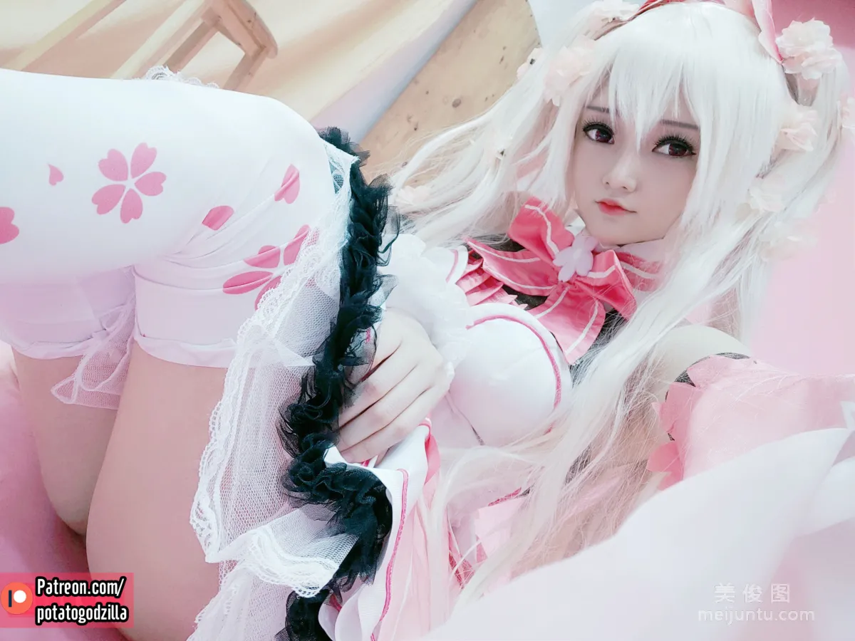 Coser小姐姐Potato Godzilla - Sakura Miku 套图38