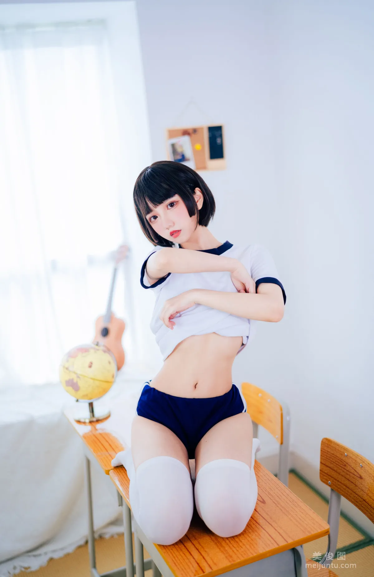 [网红COSER写真] 动漫博主果咩酱w - 体操服 套图3