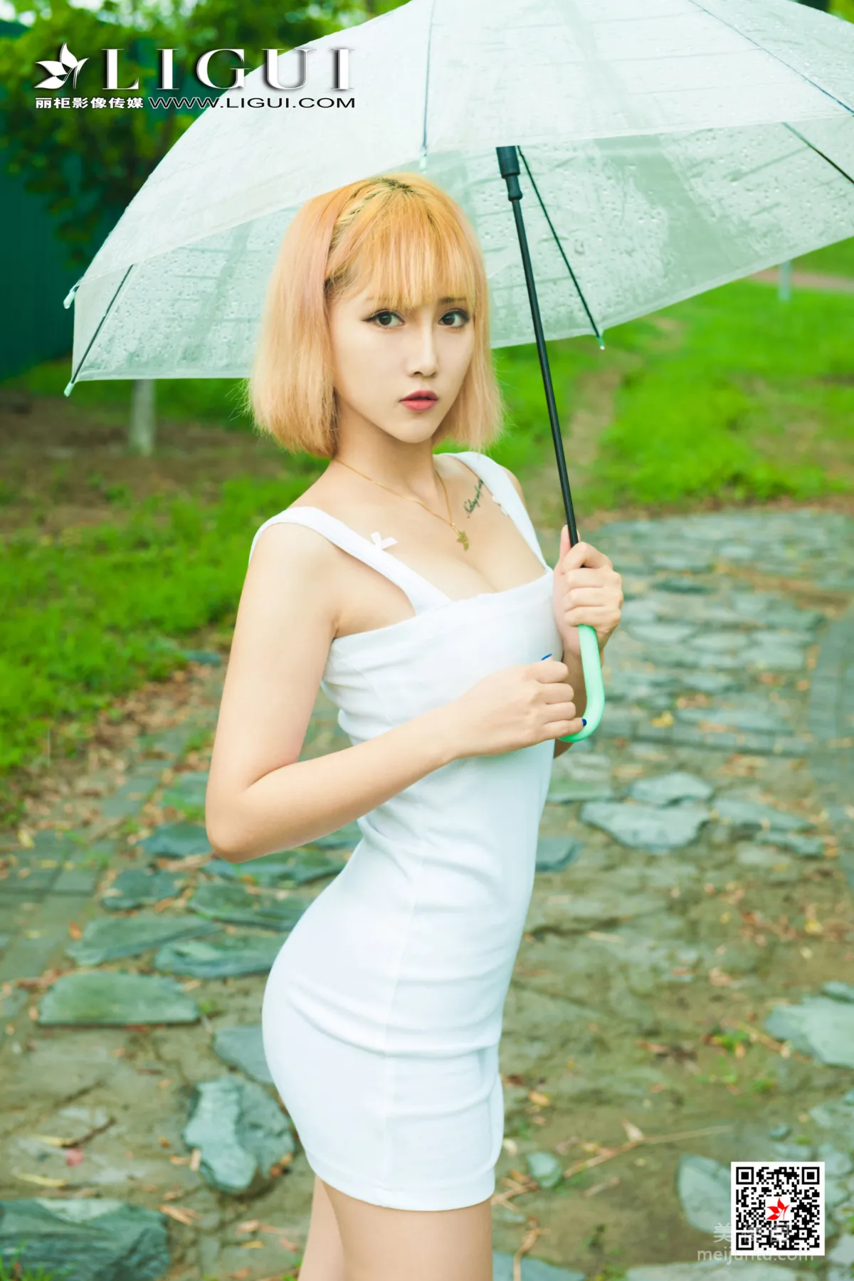 [丽柜Ligui] 网络丽人 Model 小爽 《雨中漫步》49