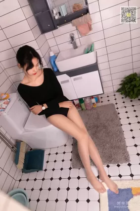 [山茶攝影LSS] NO.308 浴室裡脫絲 寫真套圖