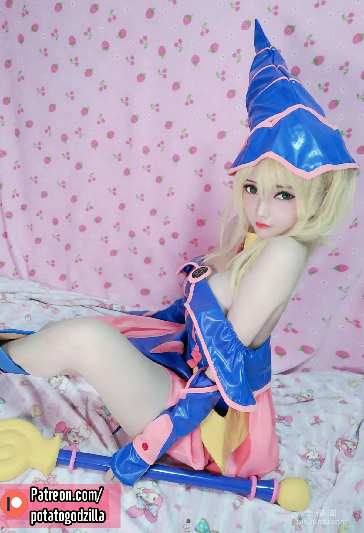 Coser小姐姐Potato Godzilla - Dark Magician Girl25