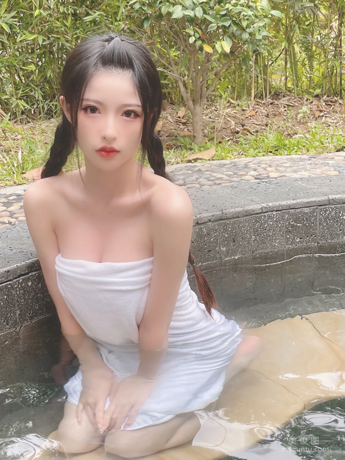 [COS福利] 尤物清水由乃 - 温泉浴巾4