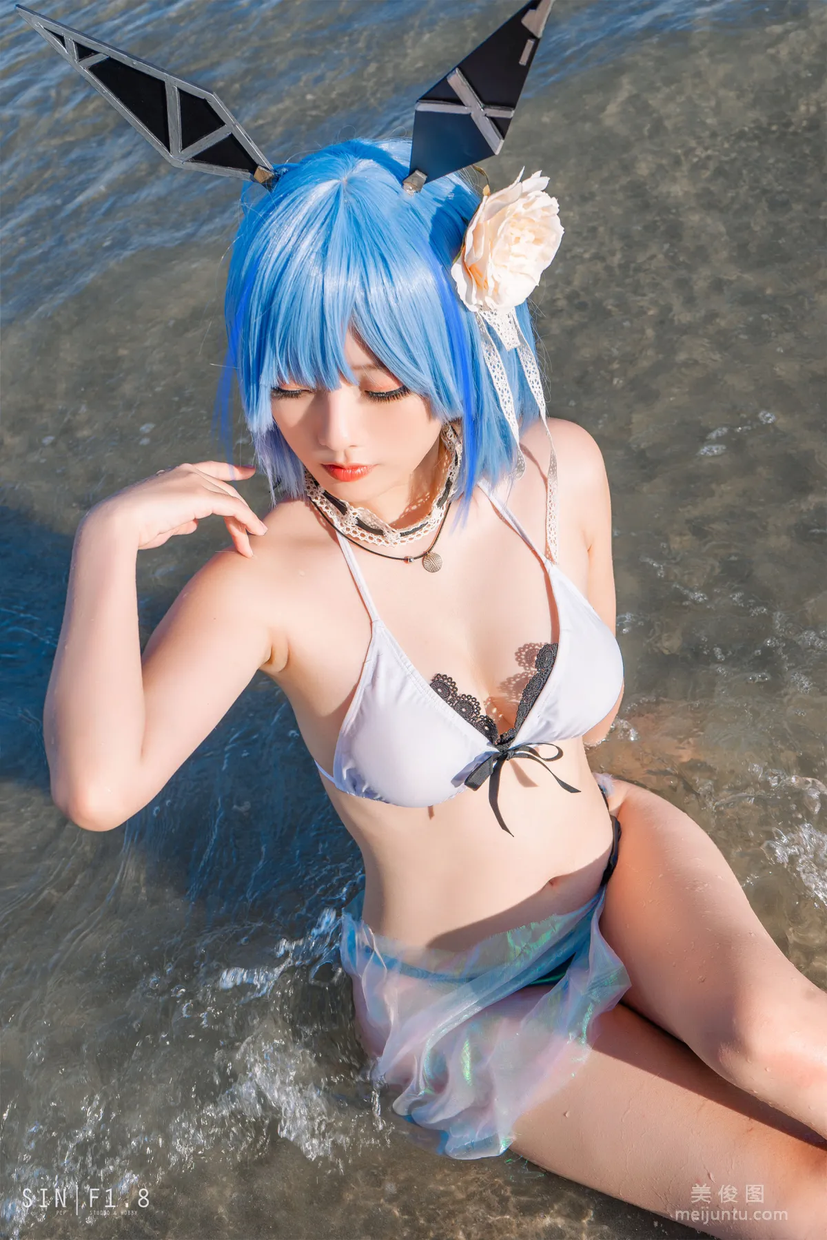 [COS福利] Messie Huang - Gascogne swimsuit 写真套图15