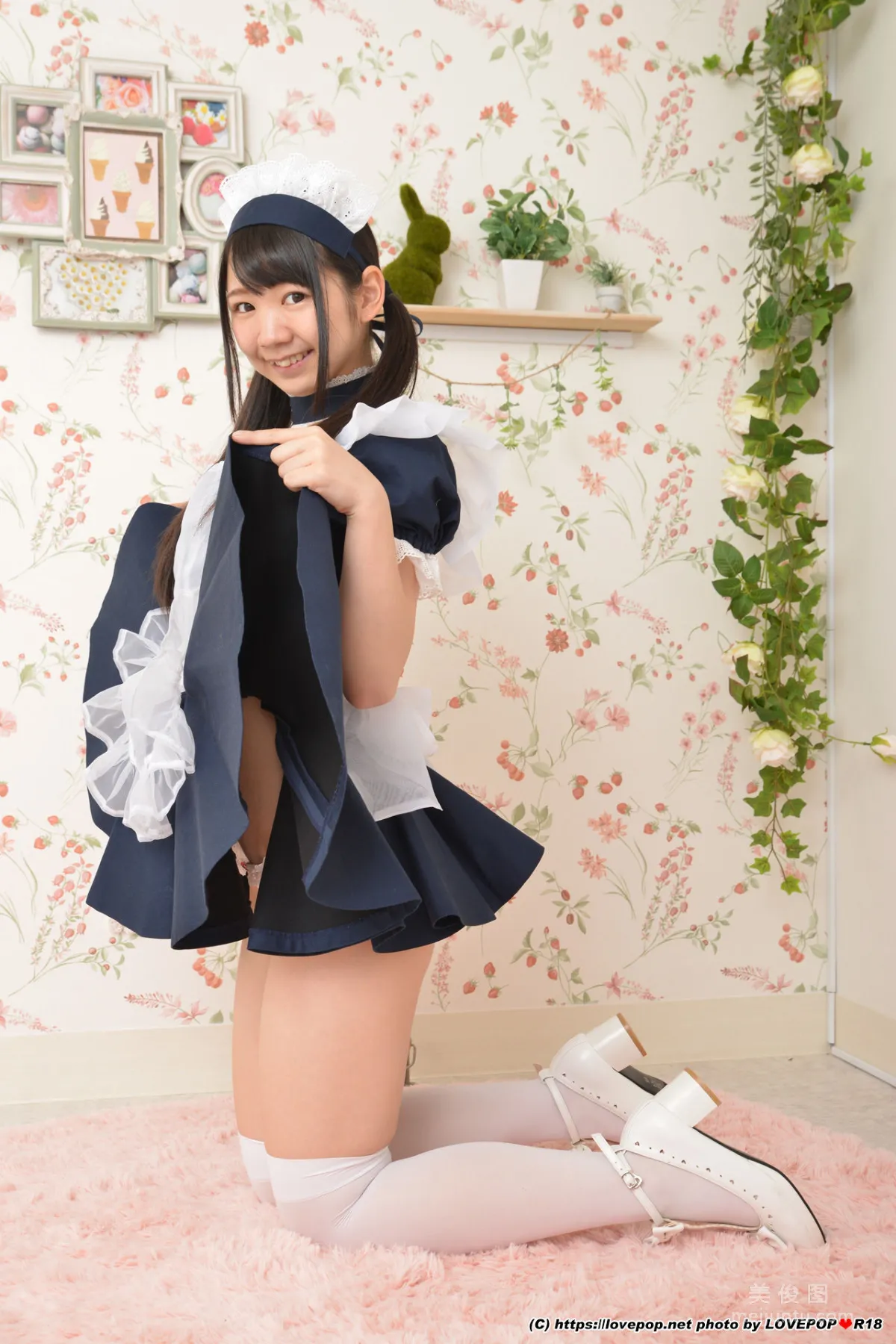 [LOVEPOP] Special Maid Collection - 白井ゆずか Photoset 0130