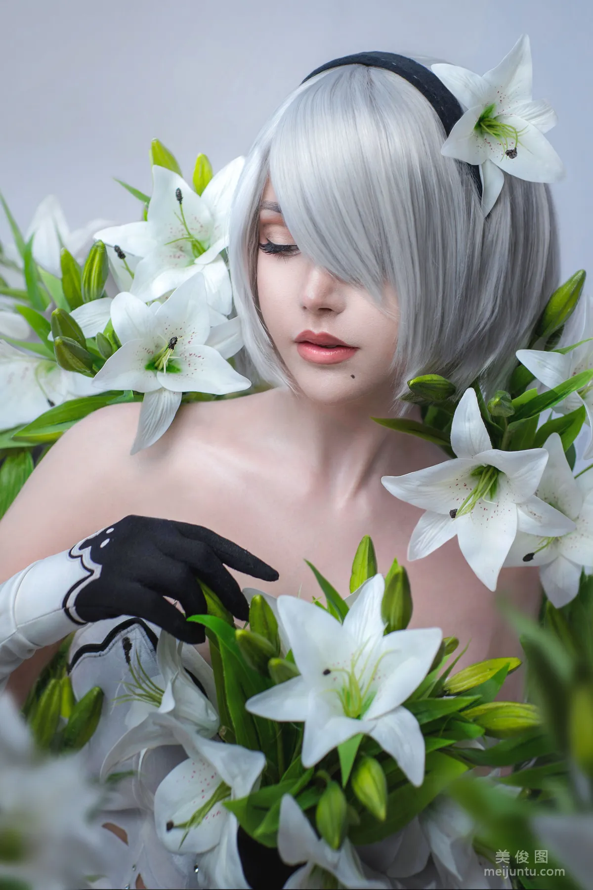 国外美女SayaTheFox - 2B Floral5